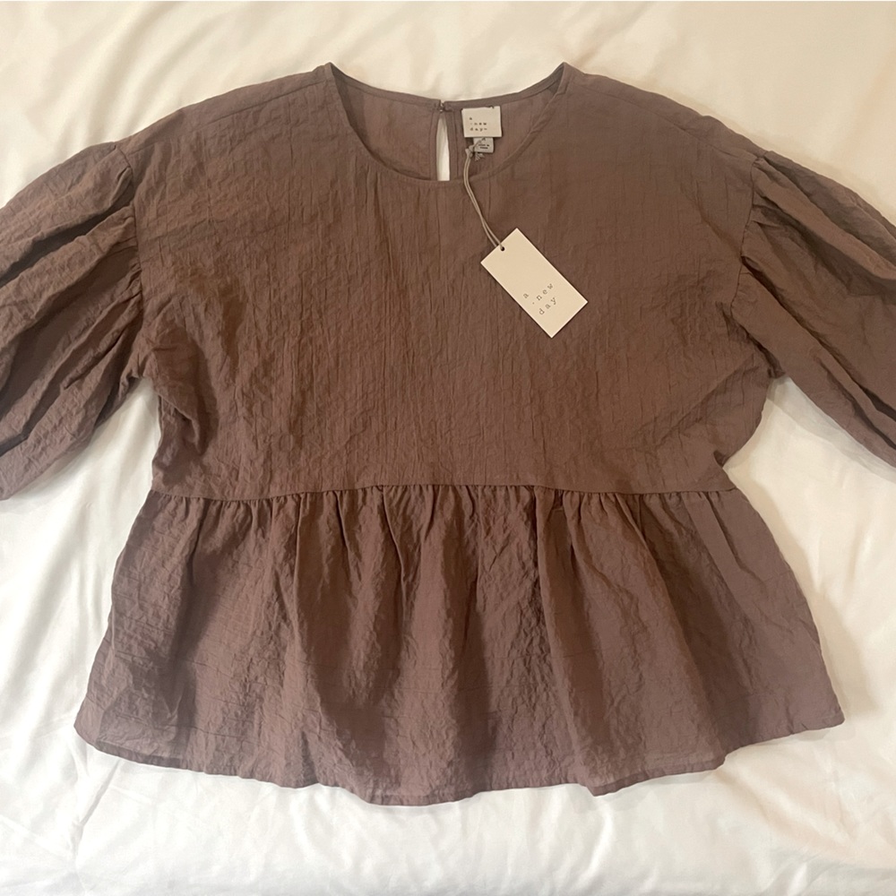 Puff sleeve purple blouse